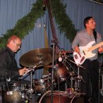 Andreas Kober am Bass und Tom Väth an den Drums beim Schützenfest Plettenberg 2017 am Sonntag