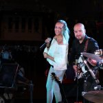 Die D-Lite Partyband aus Geseke NRW mit der Sängerin Elli Ernst und Davide Catalano beim Schützenfest Plettenberg 2017 am Sonntag