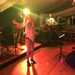 Elli Ernst-Sängerin und Frontfrau der D-Lite Partyband aus Geseke beim Schützenfest Boke 2017